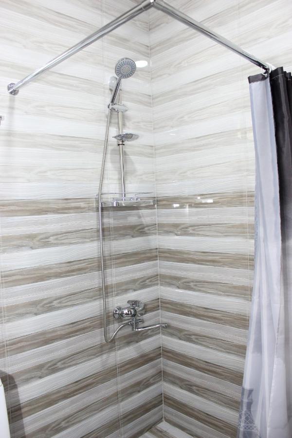 טביליסי Apartment Izabella מראה חיצוני תמונה