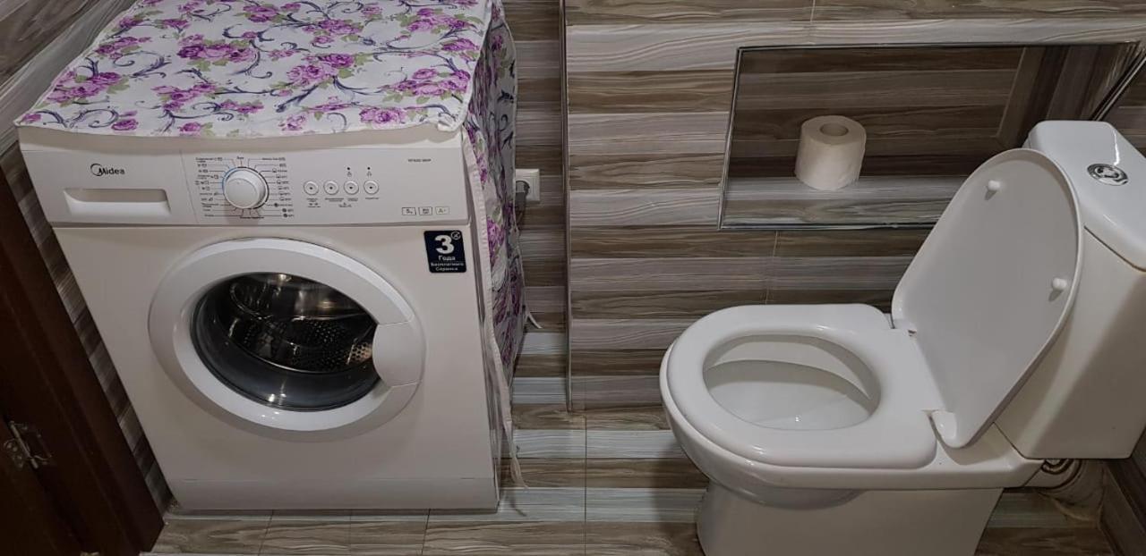 טביליסי Apartment Izabella מראה חיצוני תמונה