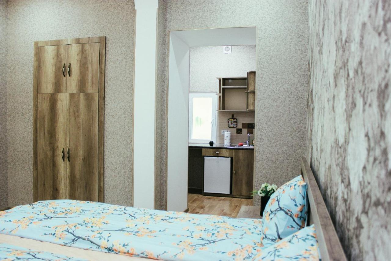 טביליסי Apartment Izabella מראה חיצוני תמונה