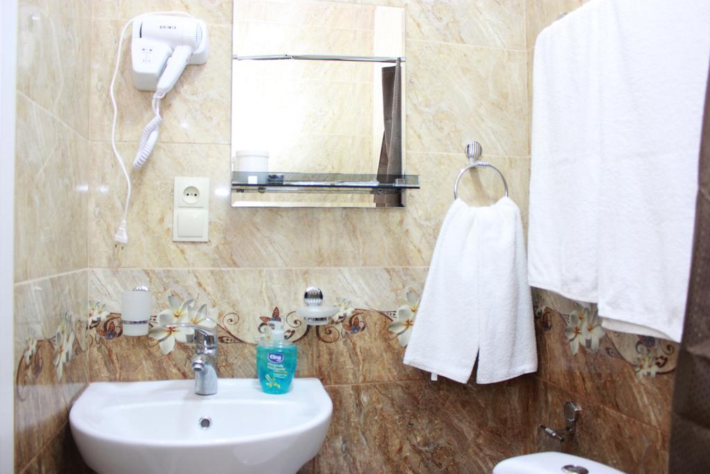 טביליסי Apartment Izabella מראה חיצוני תמונה
